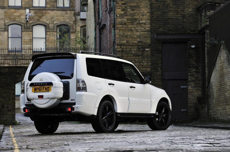  Mitsubishi Shogun Black 2012 года  (UK) (фото 65 из 85)